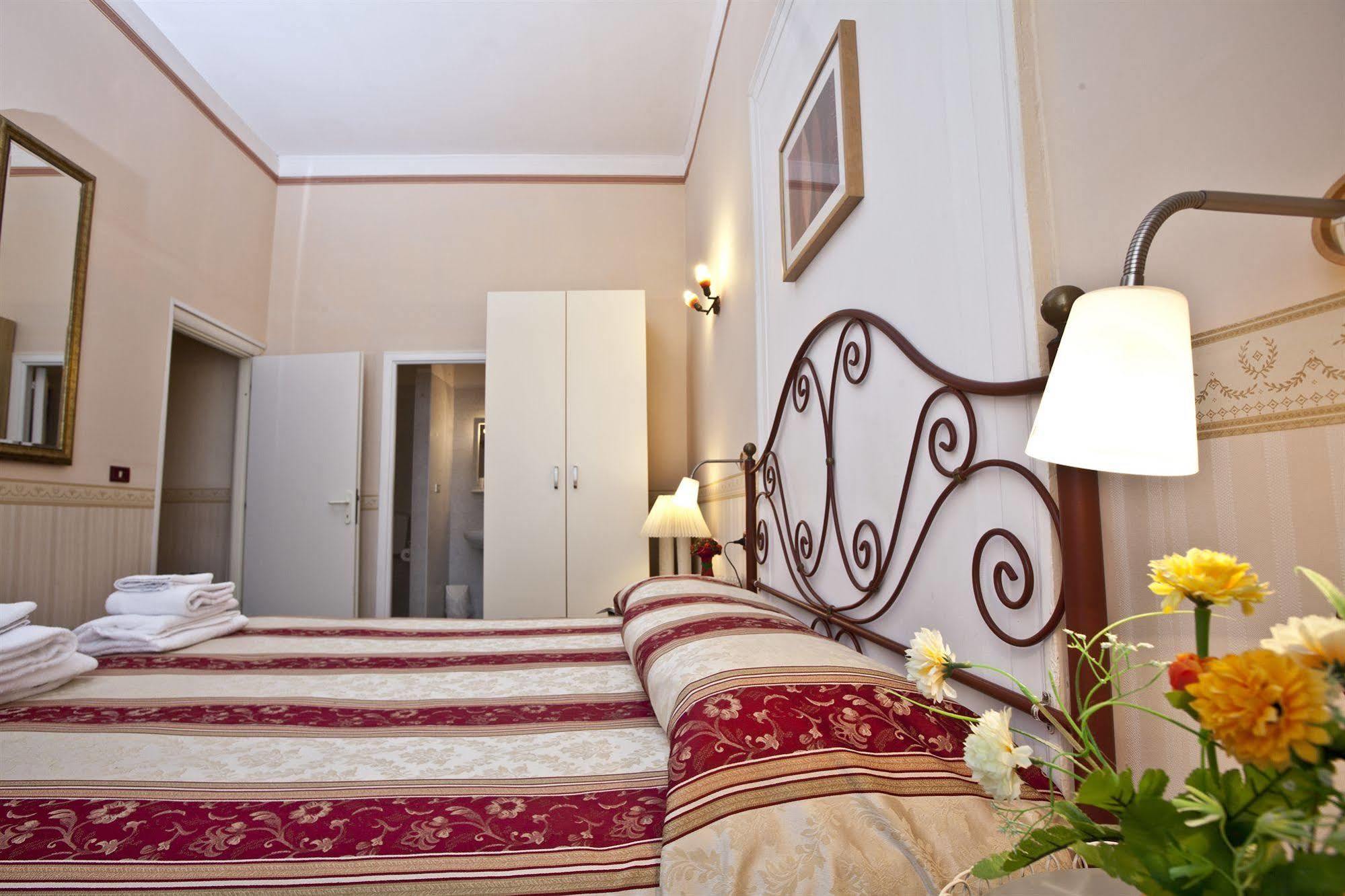 Bnb Naples Hotell Eksteriør bilde